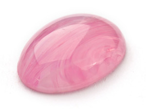 Гладкий розовый минерал